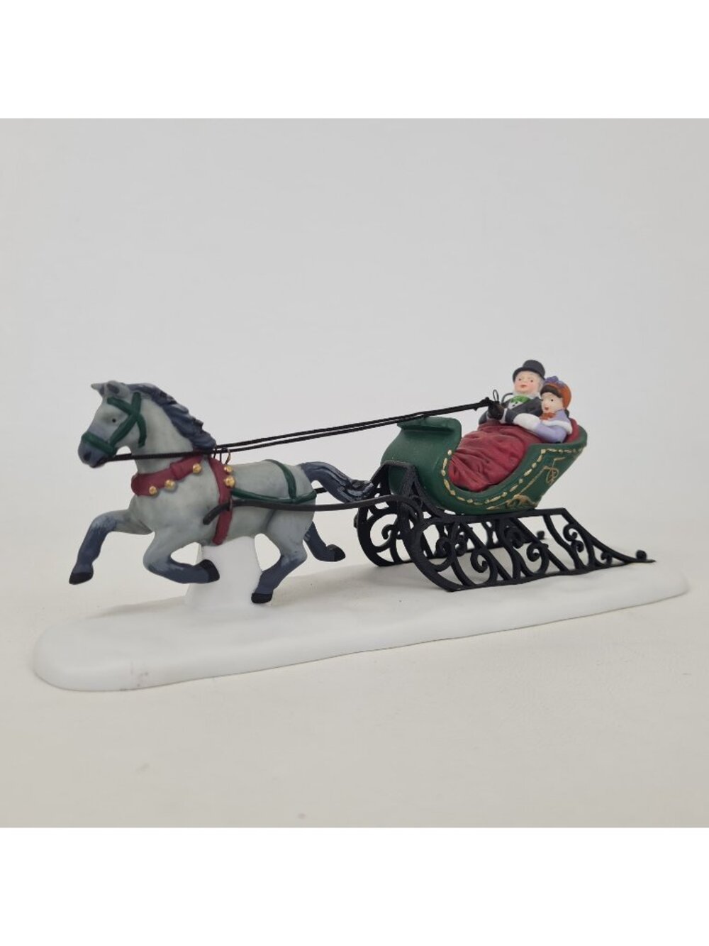Department 56 DASHING THROUGH THE SNOW Heritage Christmas Village 5820-3 Vntg